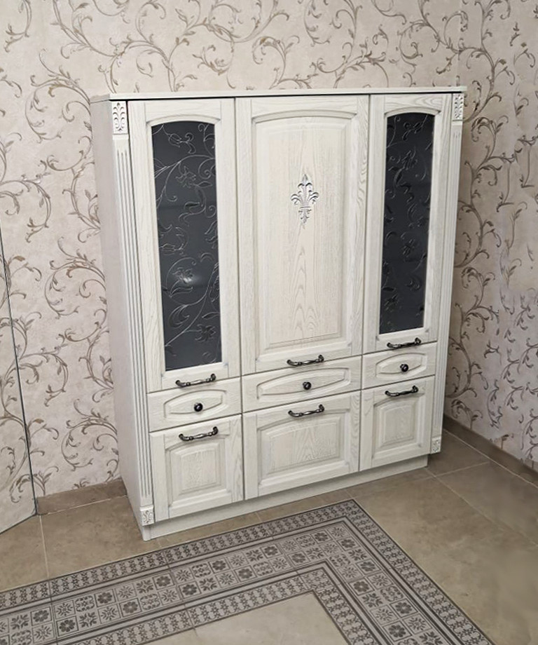 Шкаф универсальный