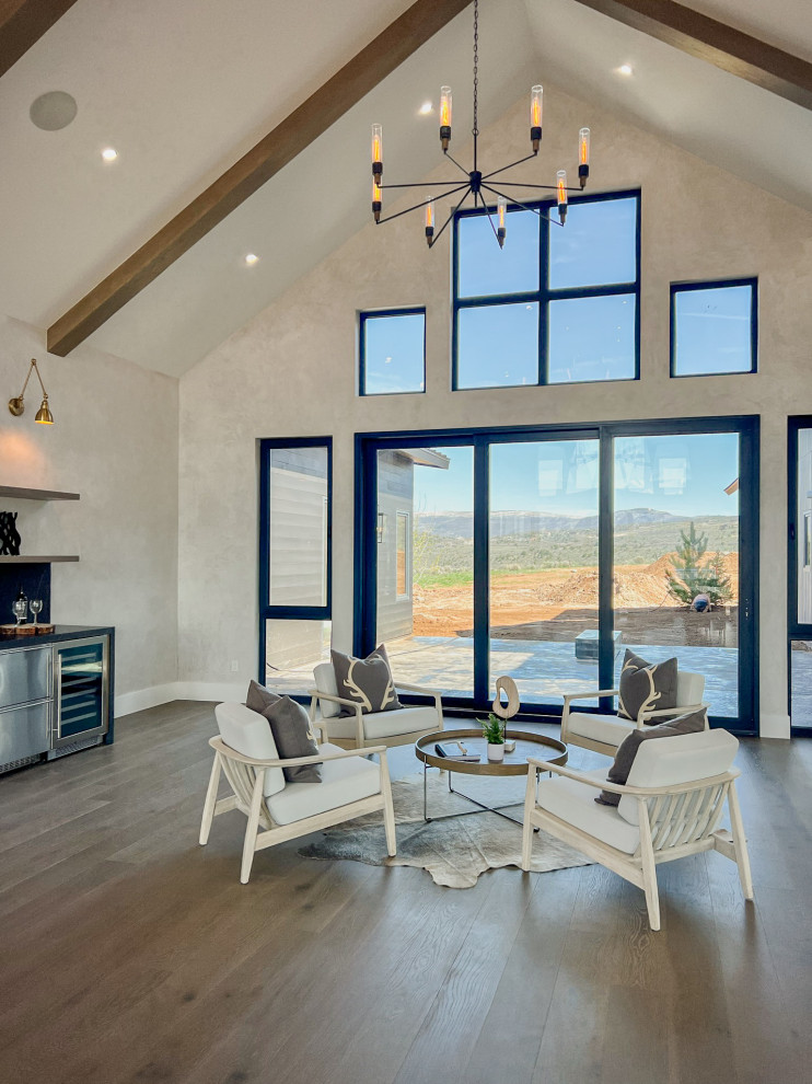 Hilltop Vista Residence