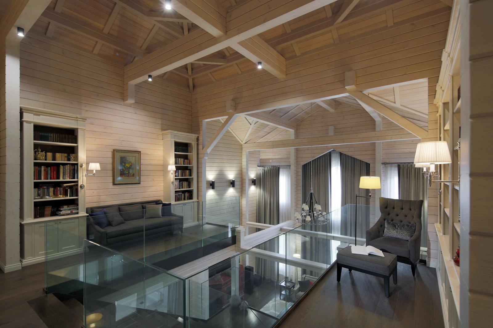 Лестница в доме из клееного бруса