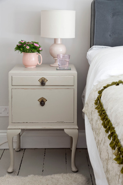 Victorian country cottage farmhouse-bedroom