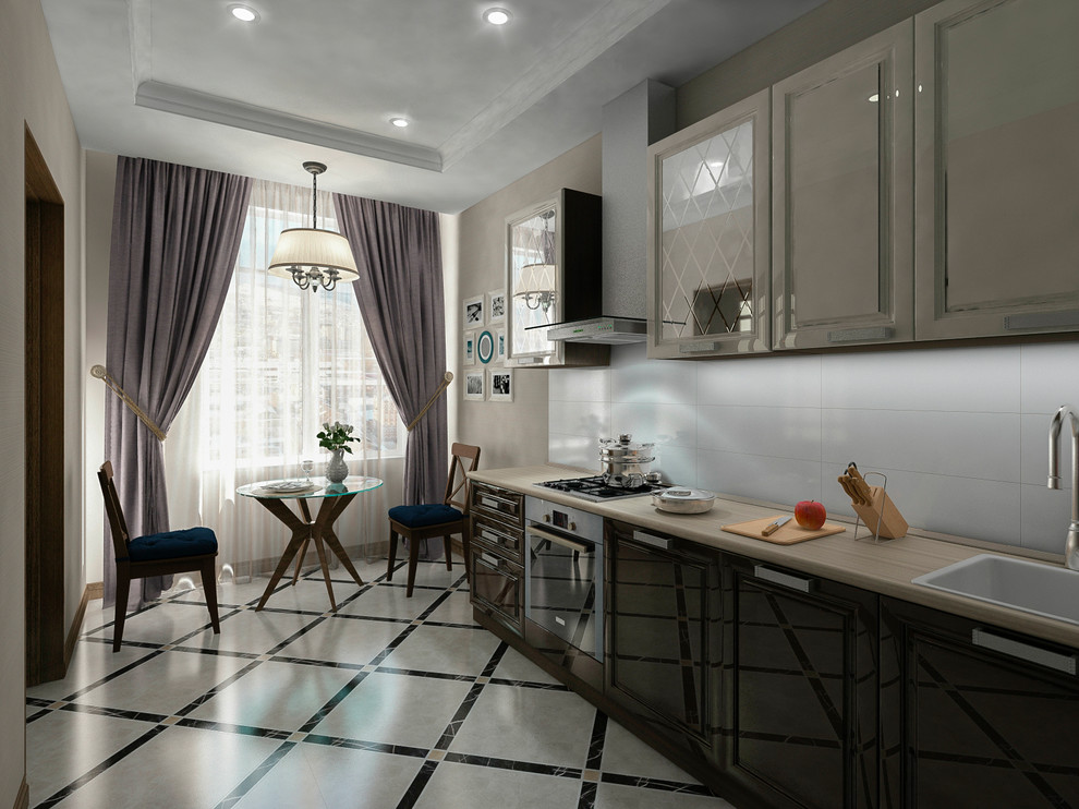 Частный дом в Энгельсе. 1,2 этаж, цоколь