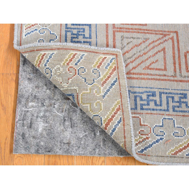 Light Gray Zero Pile 100 Wool Khotan Design Hand Knotted Mat Rug, 2'2"x2'2", 2'2"x2'2