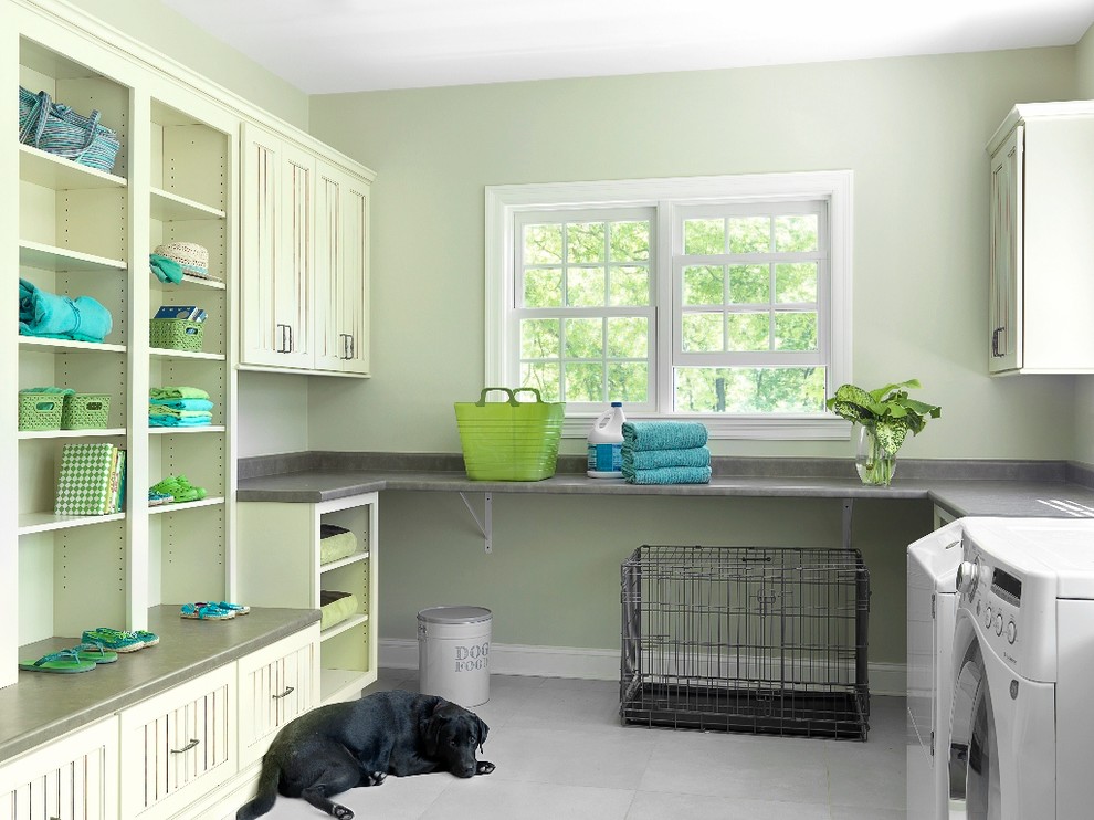 Design ideas for a traditional laundry room in St Louis.