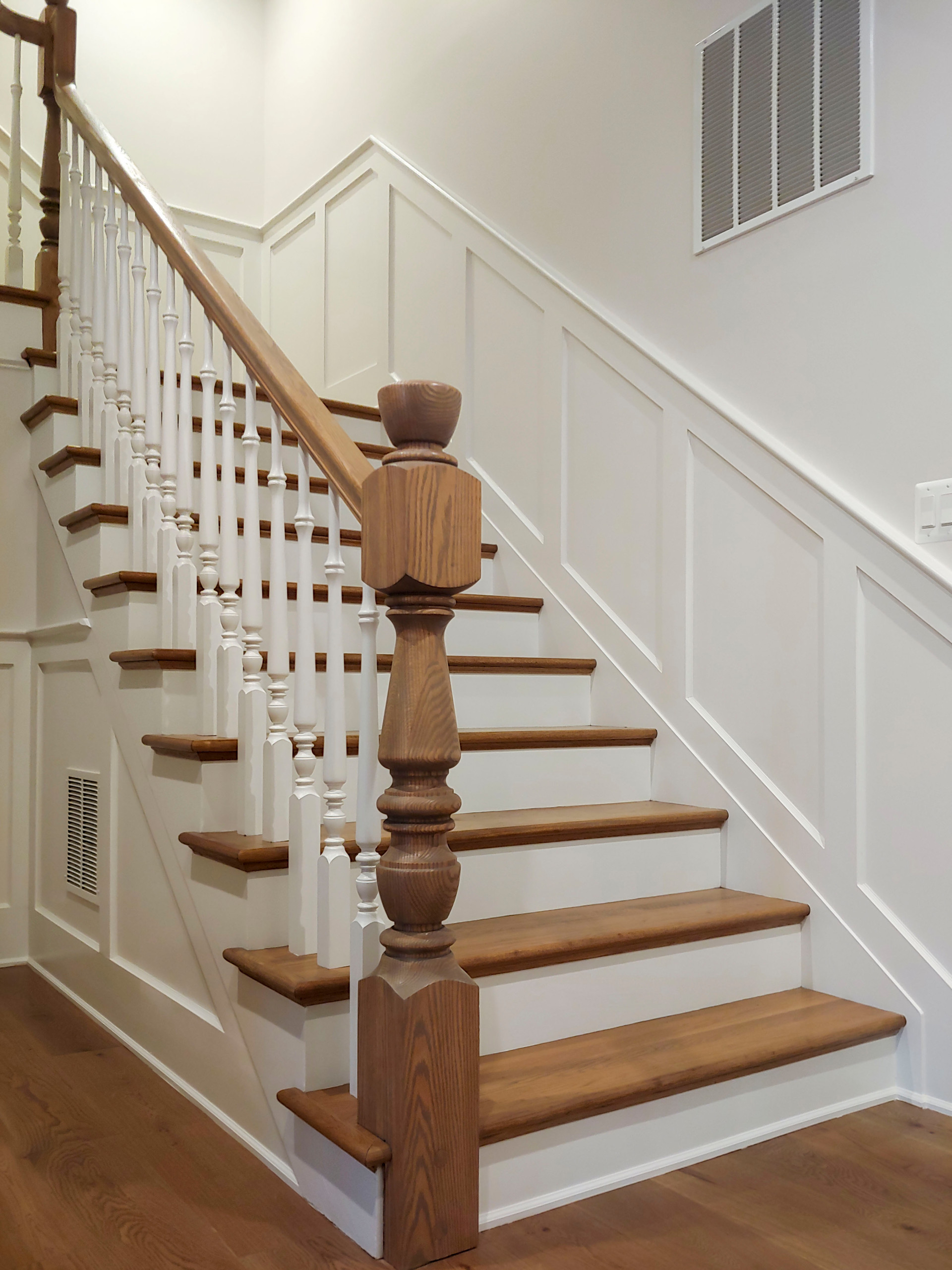 103_Classic Staircase with Stunning Handcrafted Oak Railing System, Aldie VA 201