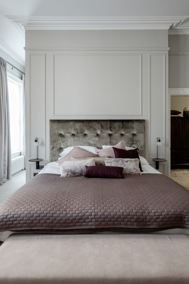 Bedroom - modern bedroom idea in Dublin