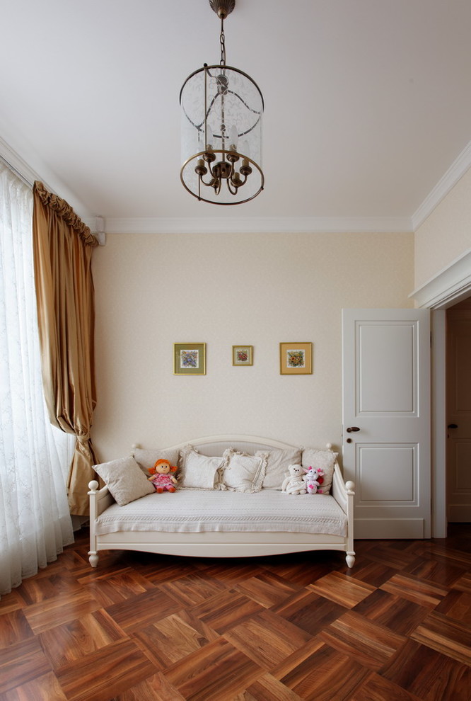 Design ideas for a contemporary kids' bedroom for girls in Moscow with beige walls and medium hardwood floors.