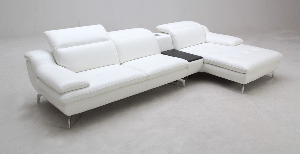 Example of a minimalist home design design in Los Angeles