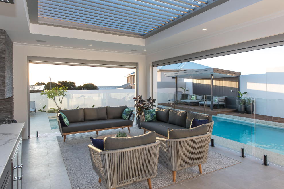Inspiration for a beach style patio in Perth.