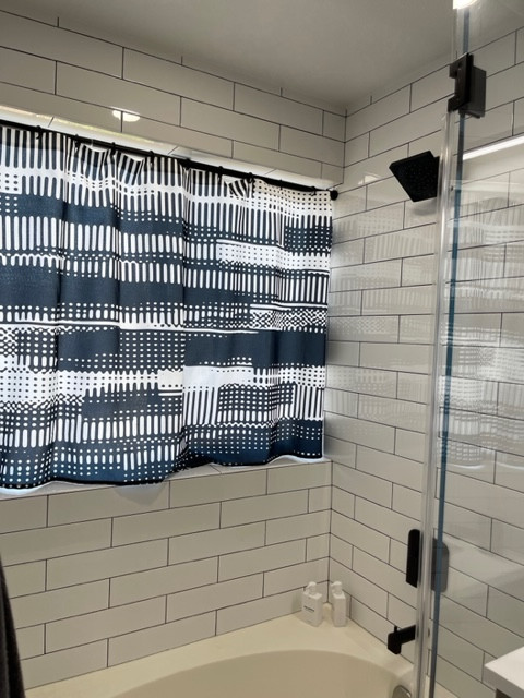 Modern Bathroom Remodel in Vallejo
