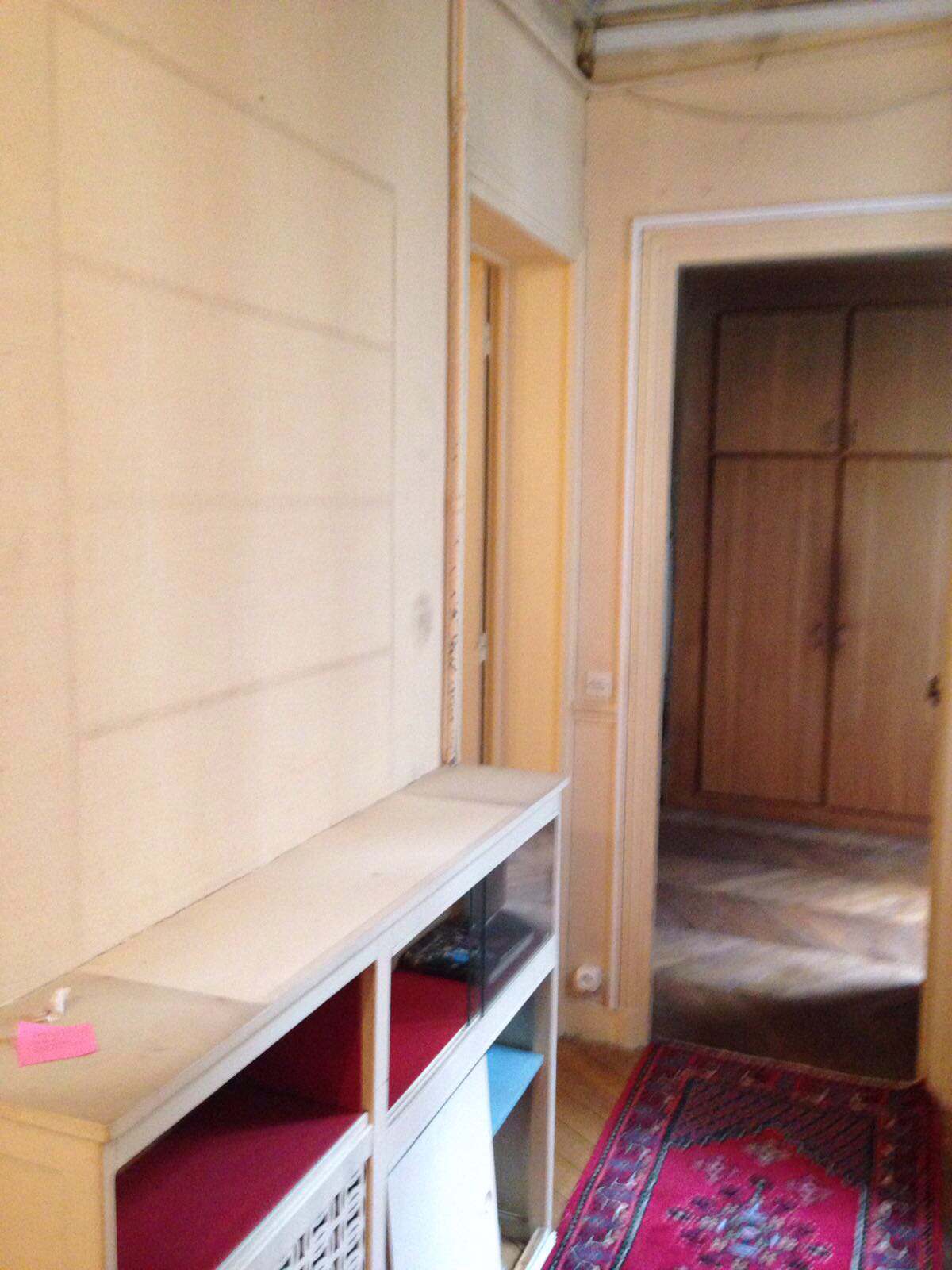 Un appartement haussmanien au féminin et chic !!