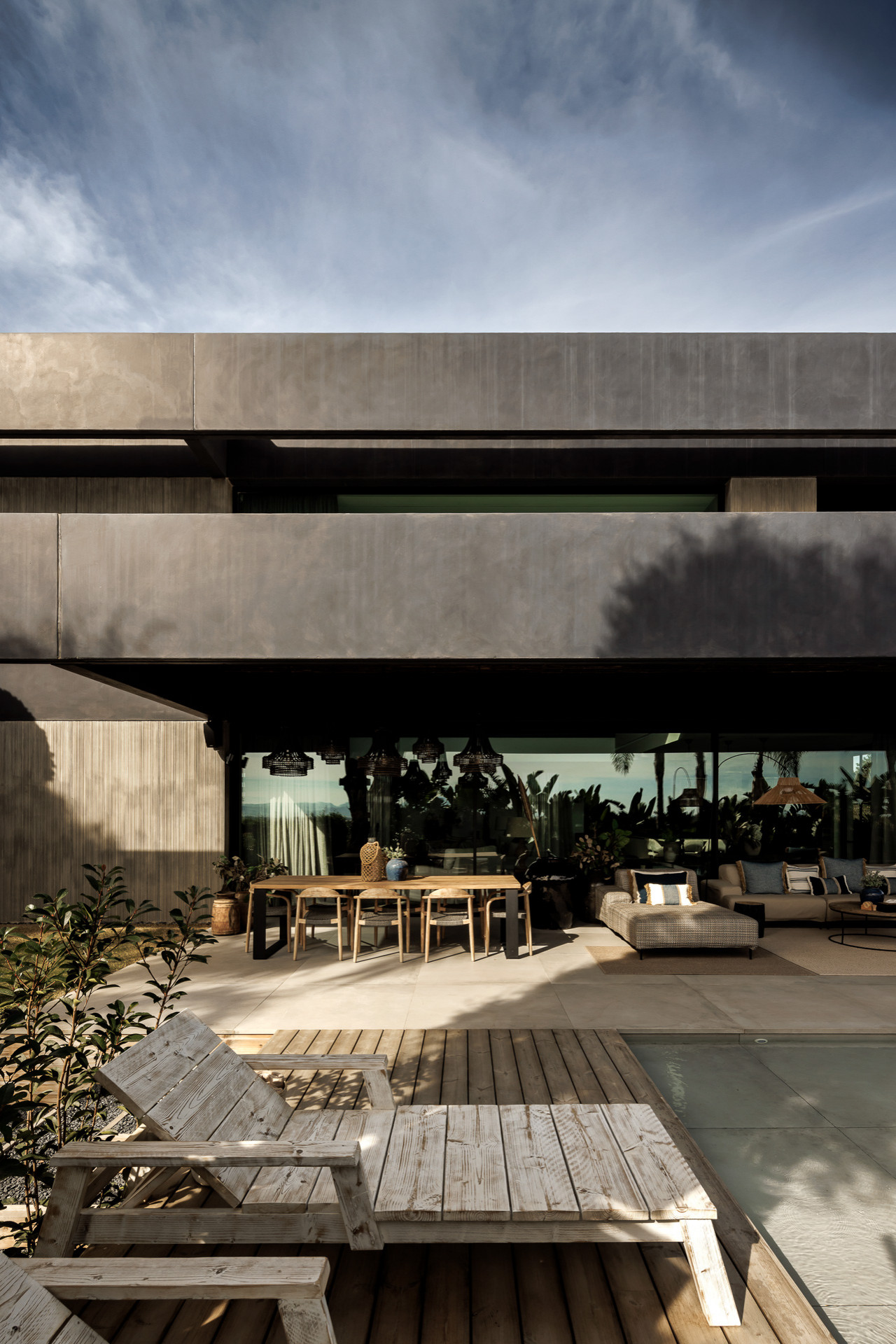 Vivienda 321: un oasis de inspiración asiática de Ascoz Arquitectura