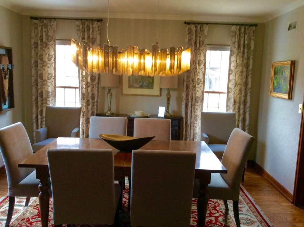Dining room - transitional dining room idea in Phoenix
