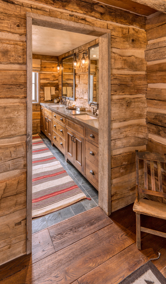 Bathroom - rustic bathroom idea in Denver