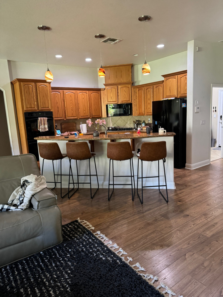 West Roseville Cabinet and Backsplash Refresh