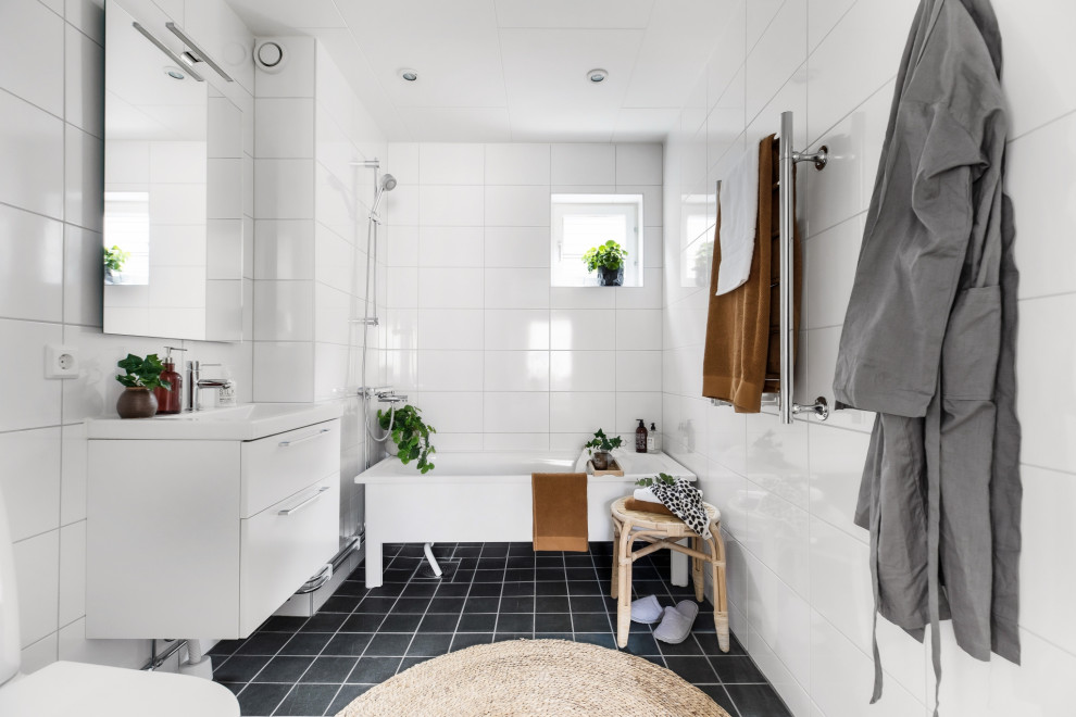 Photo of a scandinavian bathroom in Stockholm.