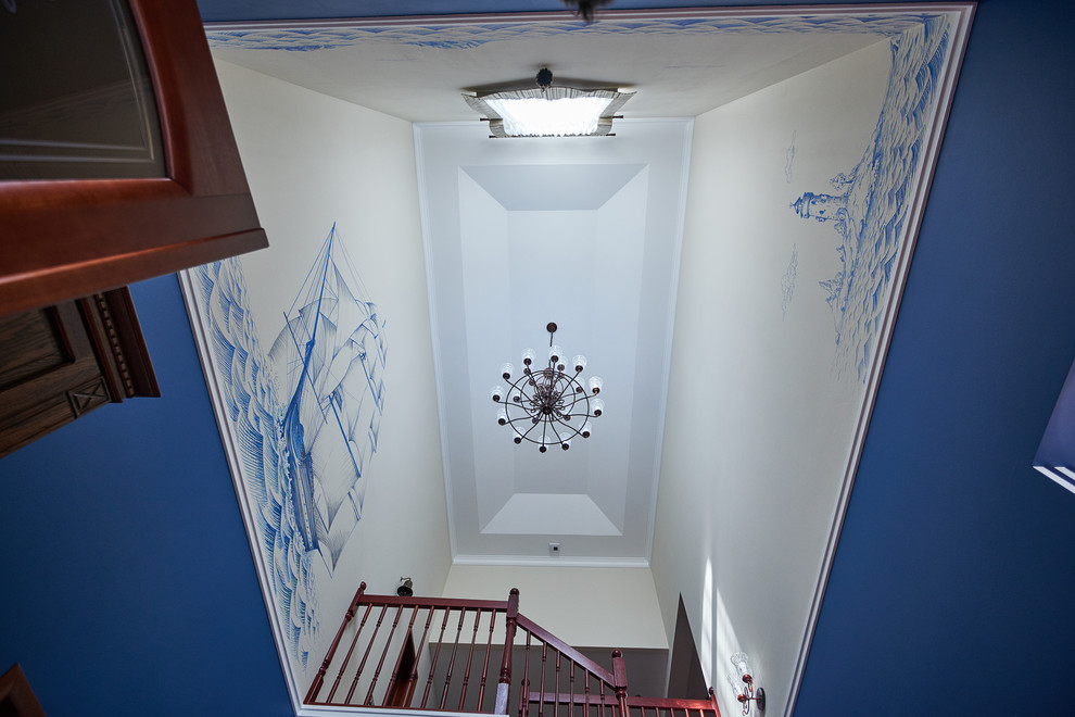 потолок в холле