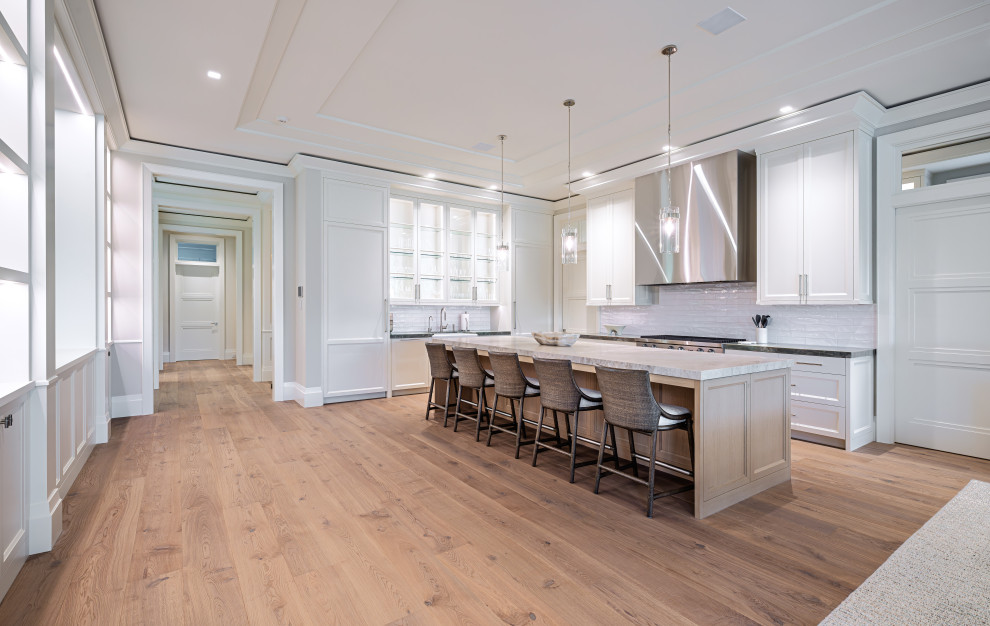 Transitional kitchen photo in Miami