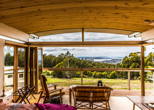 Hobart Hide Away Pods tropisk-dagligstue