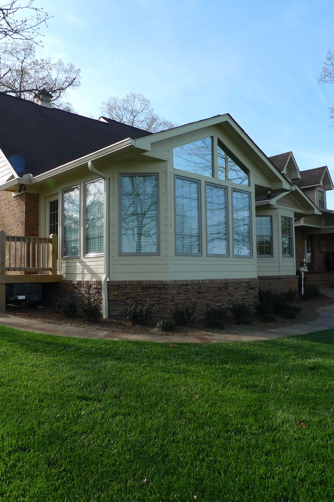Tansi Sunroom