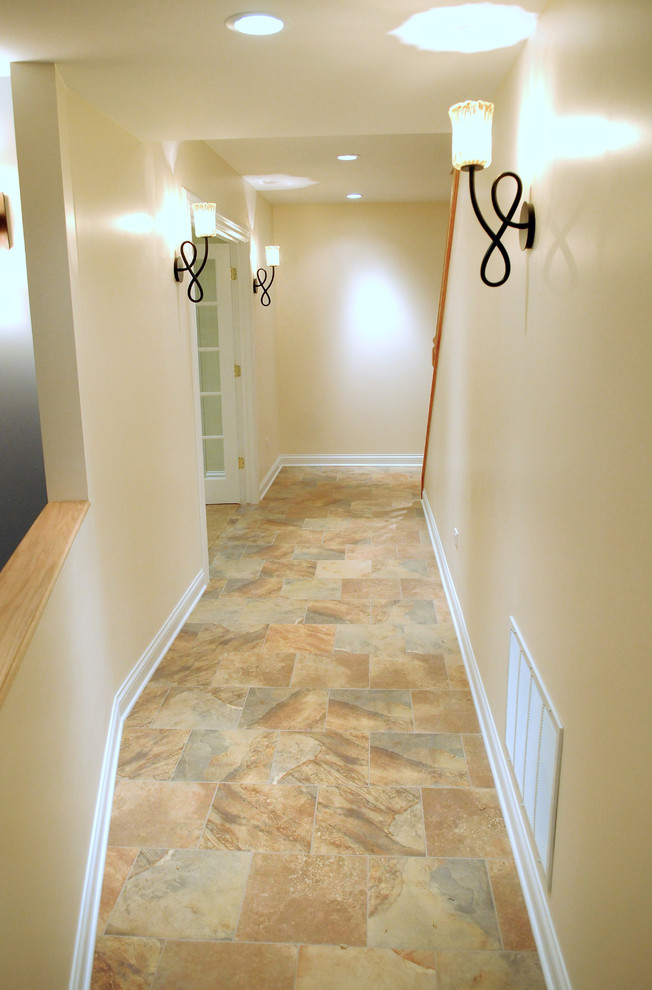 Example of a transitional hallway design in Chicago