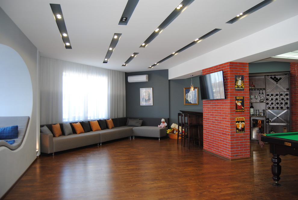 Трехкомнатная квартира с просторной зоной отдыха.