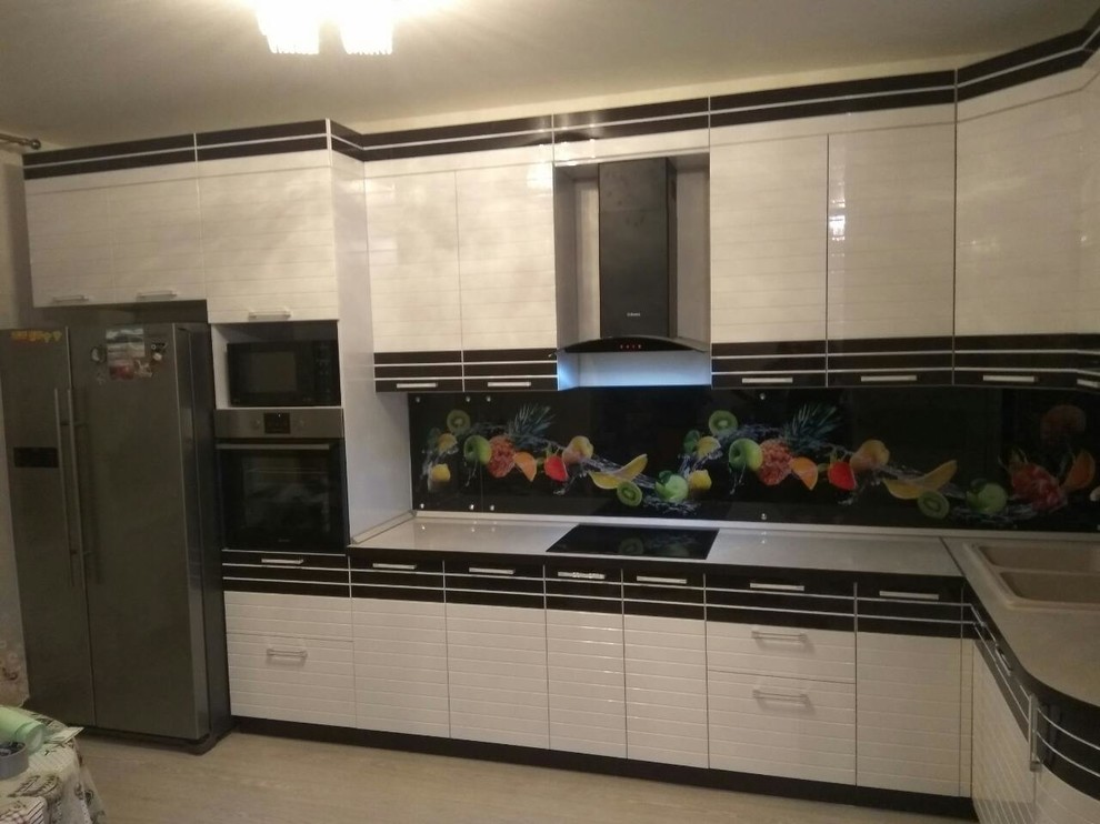 Кухня Эмаль с шпоном.