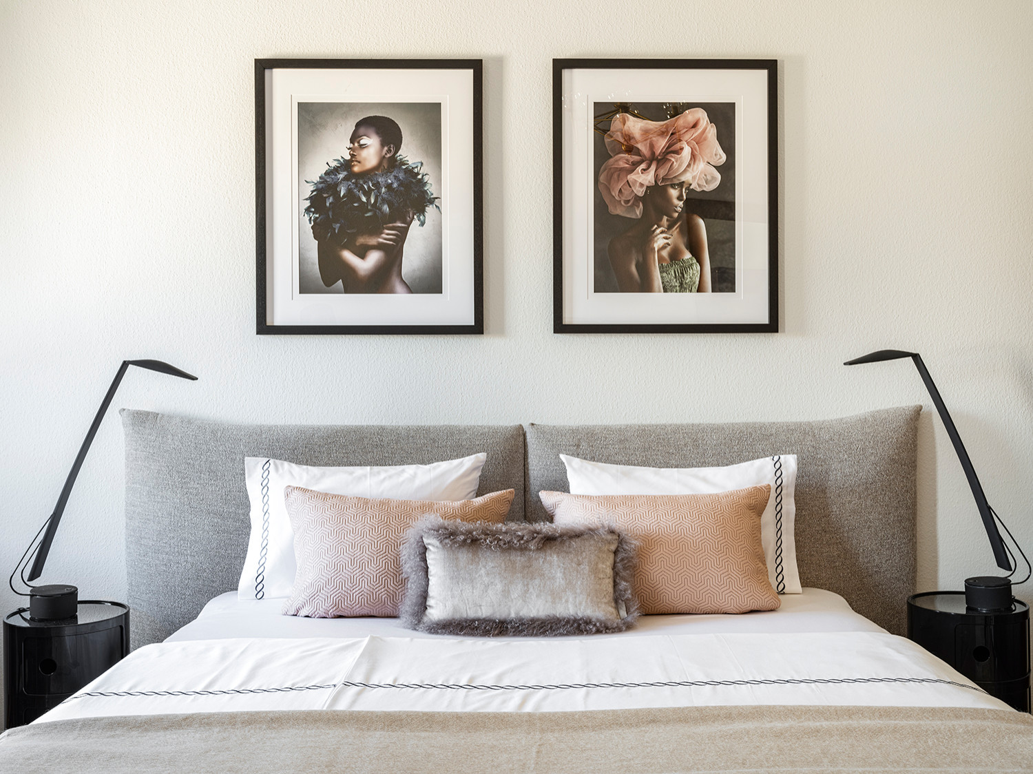 Квартира в синих тонах с видом на Храм Христа Спасителя