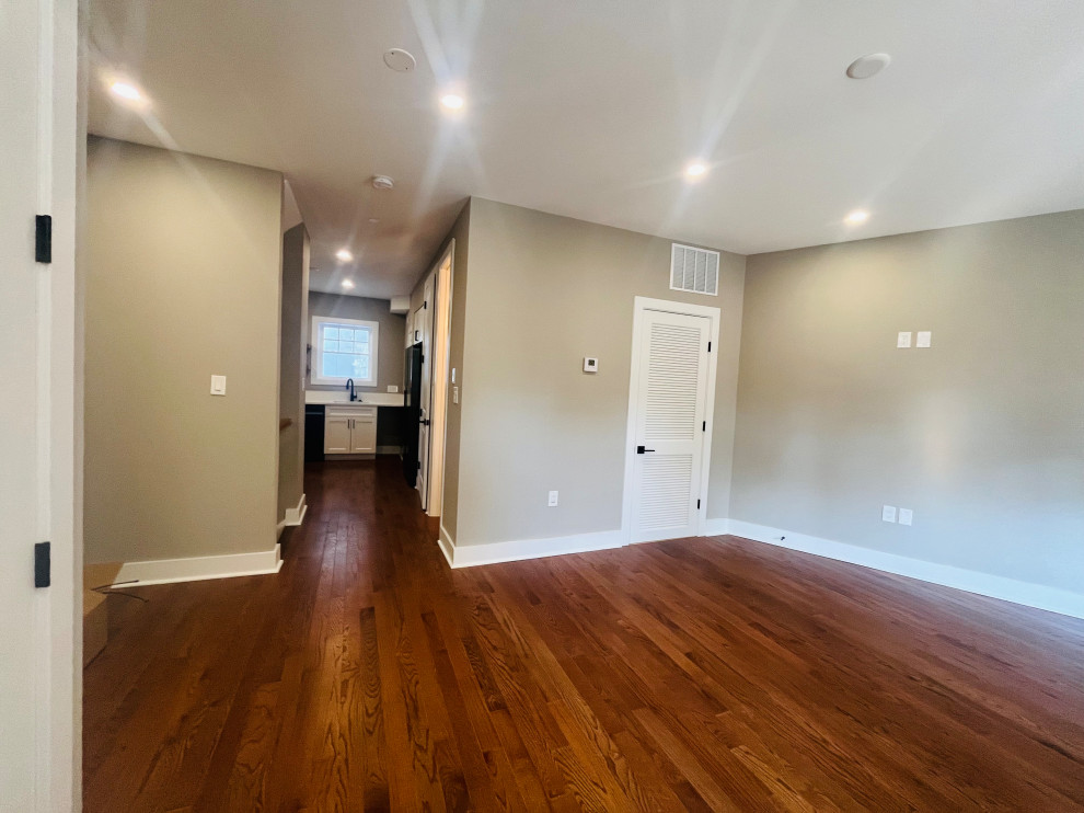 Nova, DC Renovation