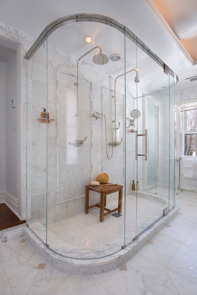 Example of a trendy bathroom design in New York