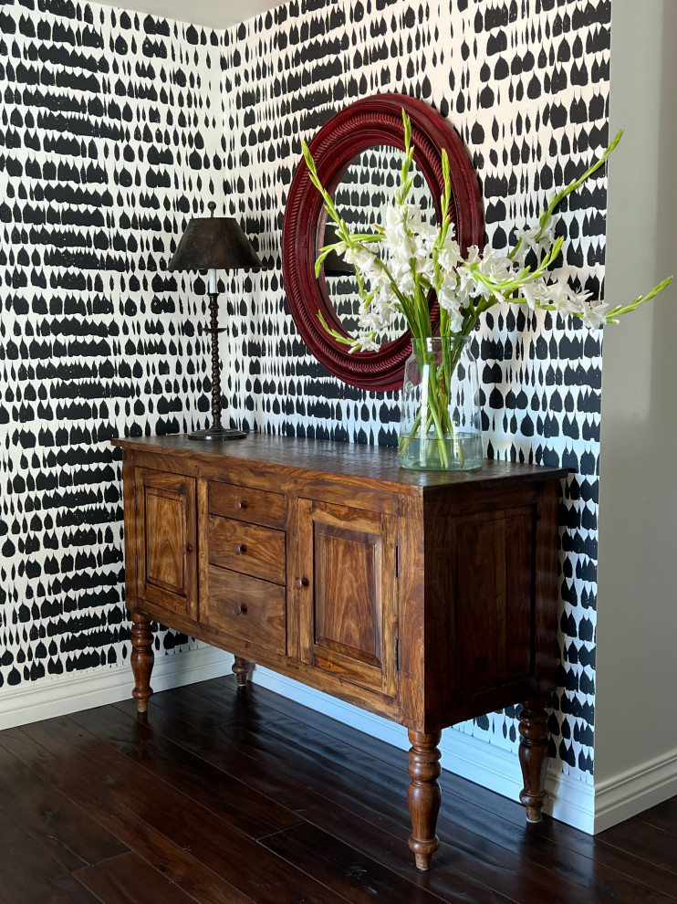 Home design - transitional home design idea in Phoenix
