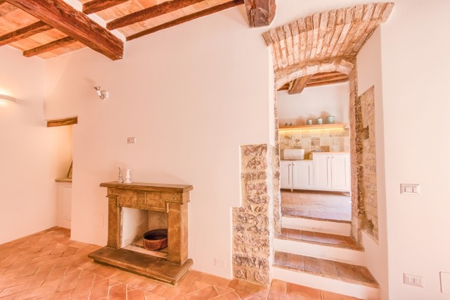 Borgo della Fortezza - 110 sqm mediterranean-kitchen