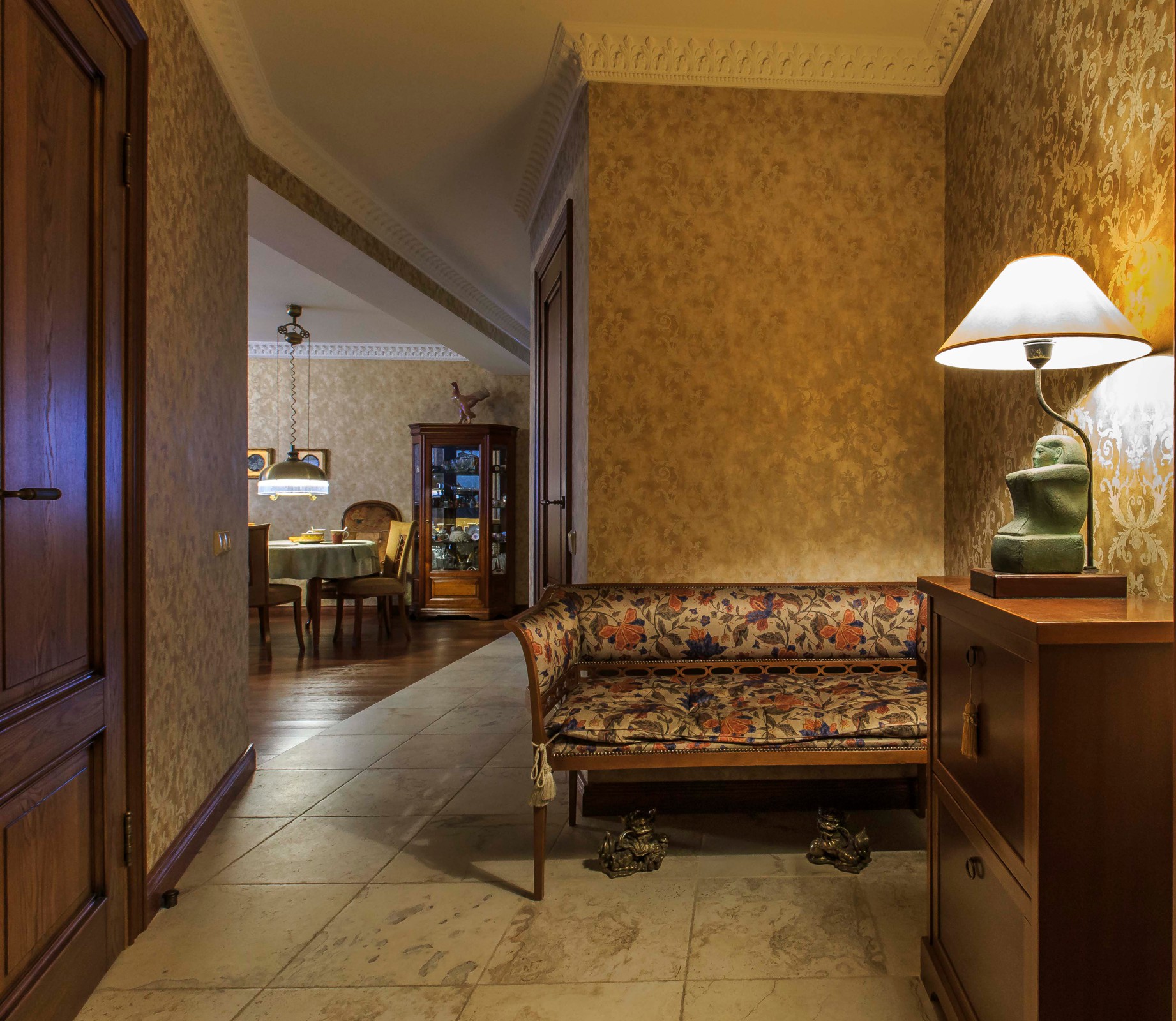 Драгоценная шкатулка