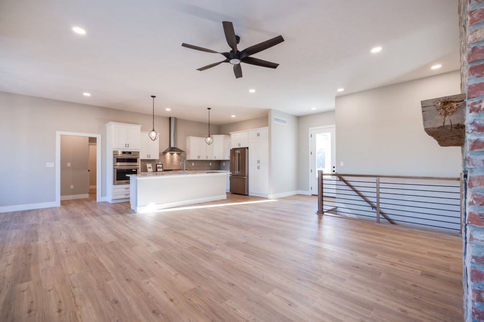 Amazing 2357 + over 900 sqft in basement home in Lebanon Ohio