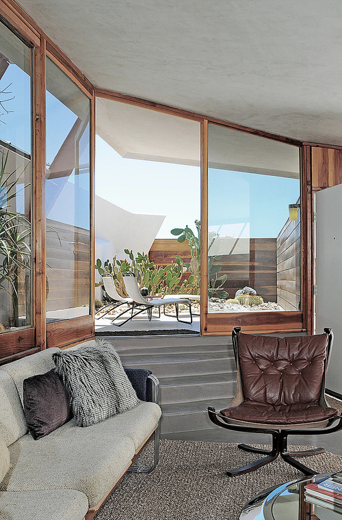 砂漠の中に建てられたジョン・ロートナーの有機的建築 | Houzz (ハウズ)