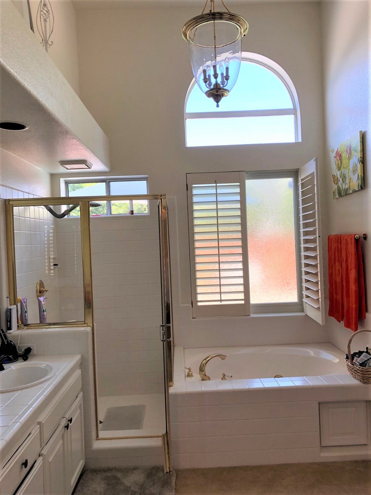 Santos - Master Bath
