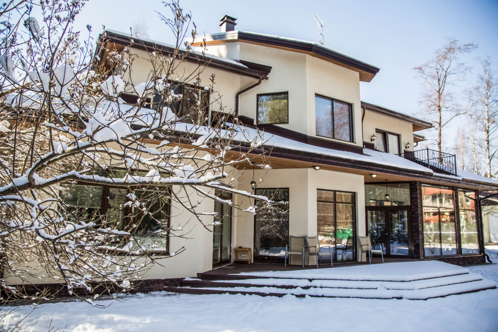 Частный финский каменный дом под Петербургом 320м2