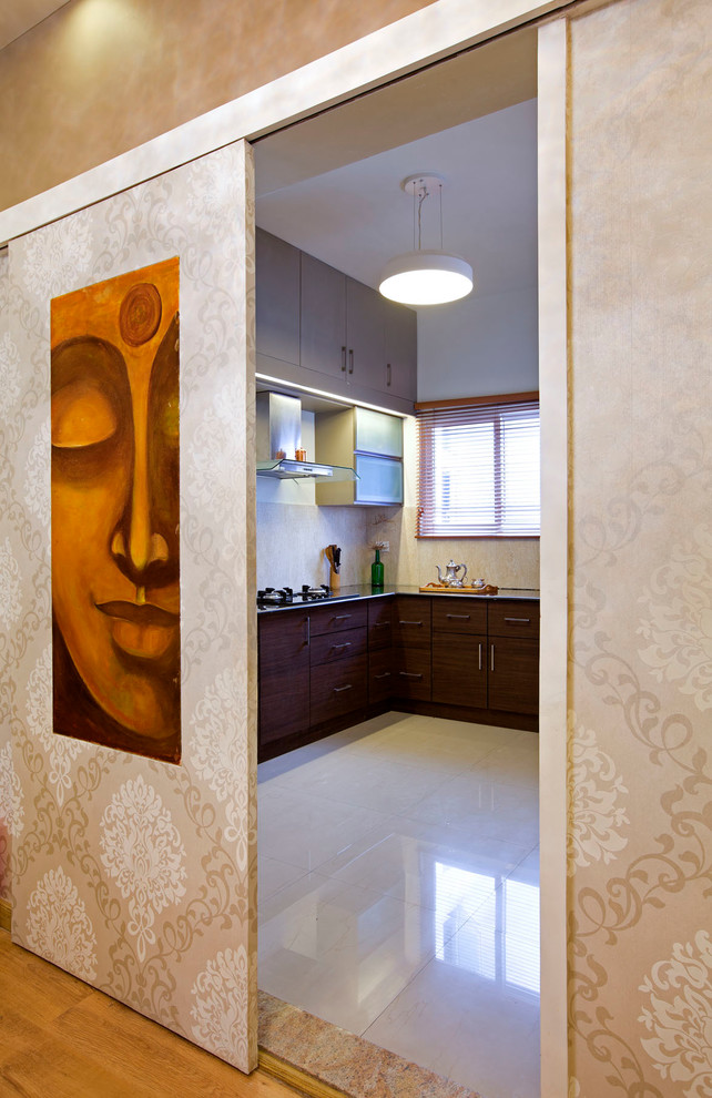 Inspiration for a contemporary kitchen in Bengaluru.