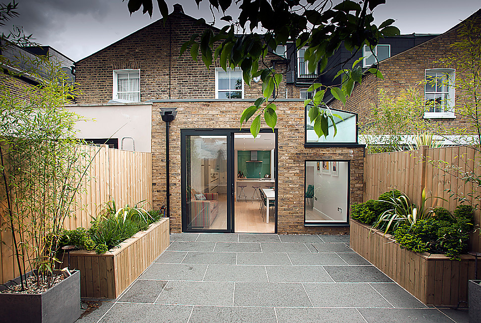 Inspiration for a contemporary exterior in London.