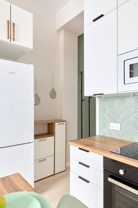 Октябрьский 403 18425