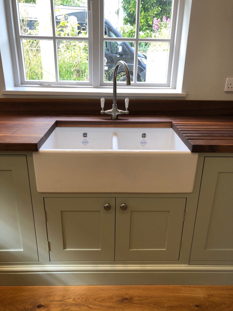 In Frame Shaker Kitchen