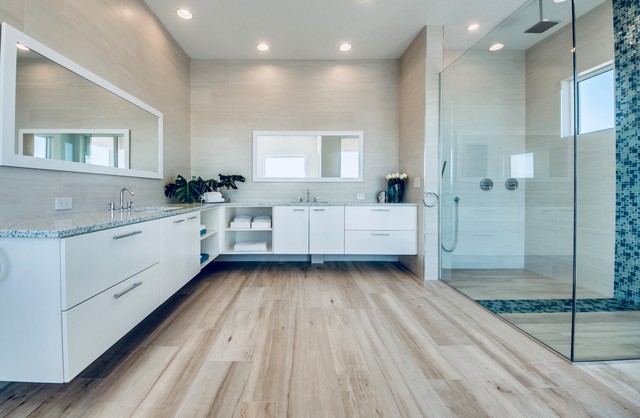 Triton Project 2 moderno-stanza-da-bagno