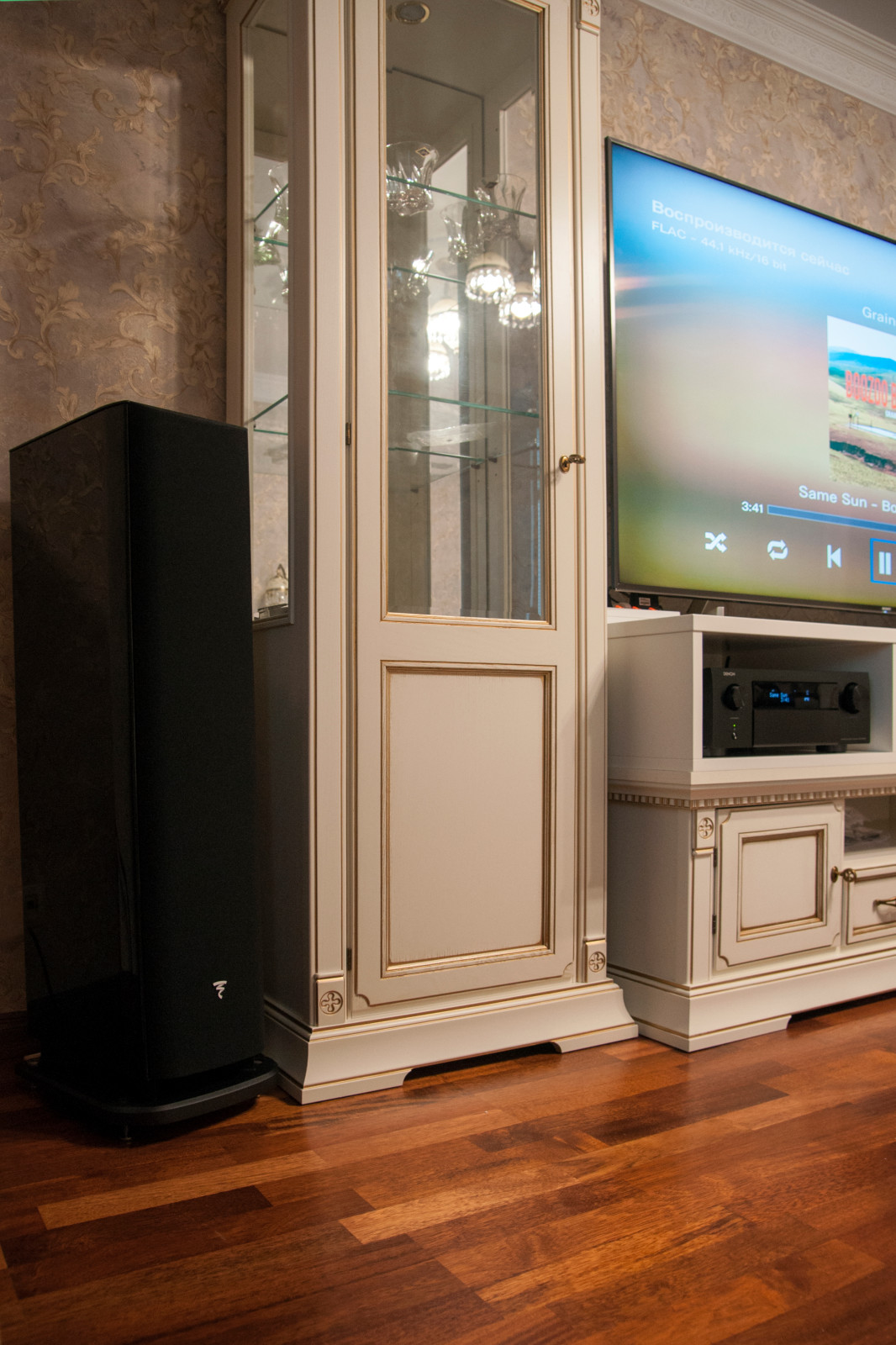 Фронтальная акустика