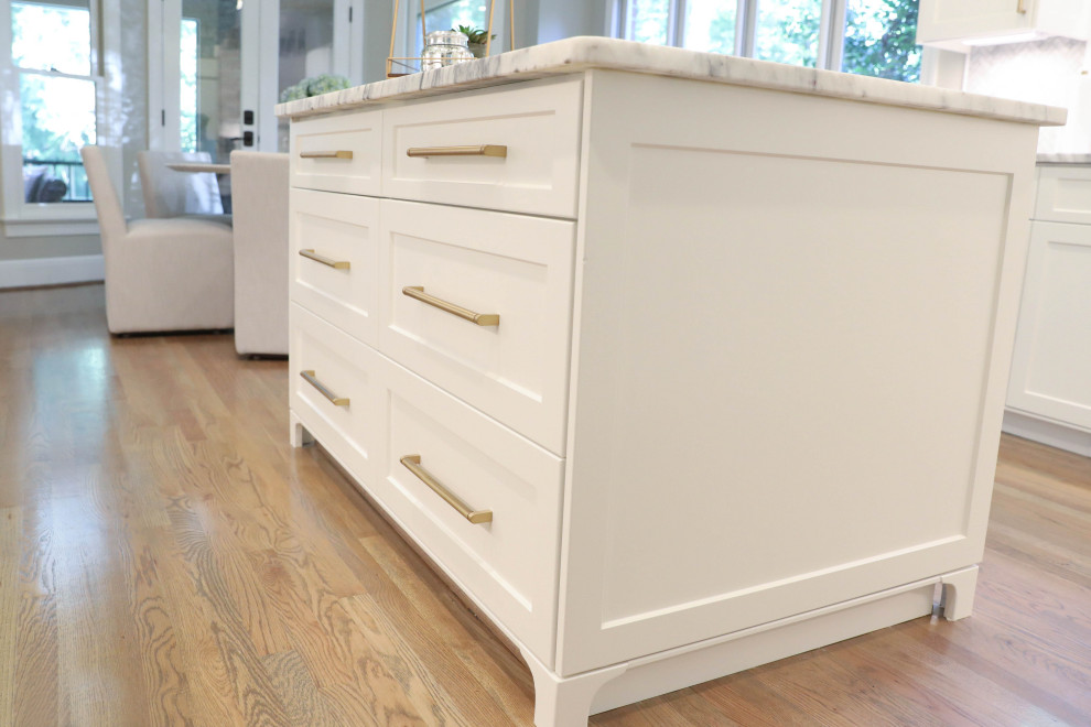 Home design - transitional home design idea