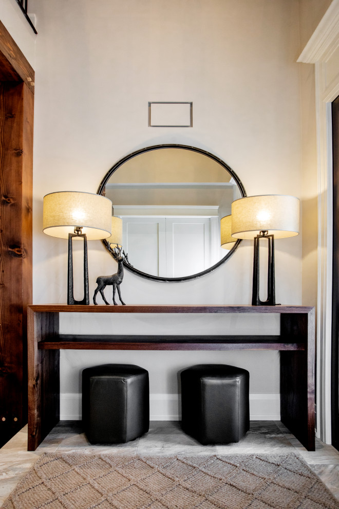 Entryway - rustic entryway idea in Toronto