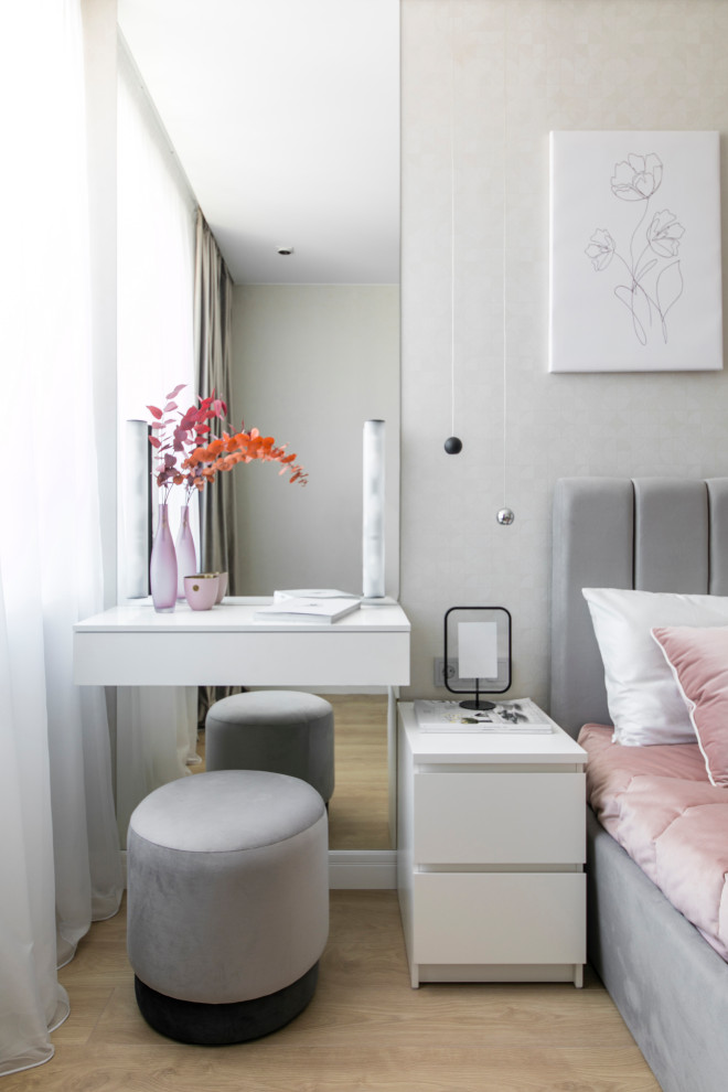 Однокомнатная квартира для молодой девушки. Ижевск, ЖК "Облака", 44 кв.м.