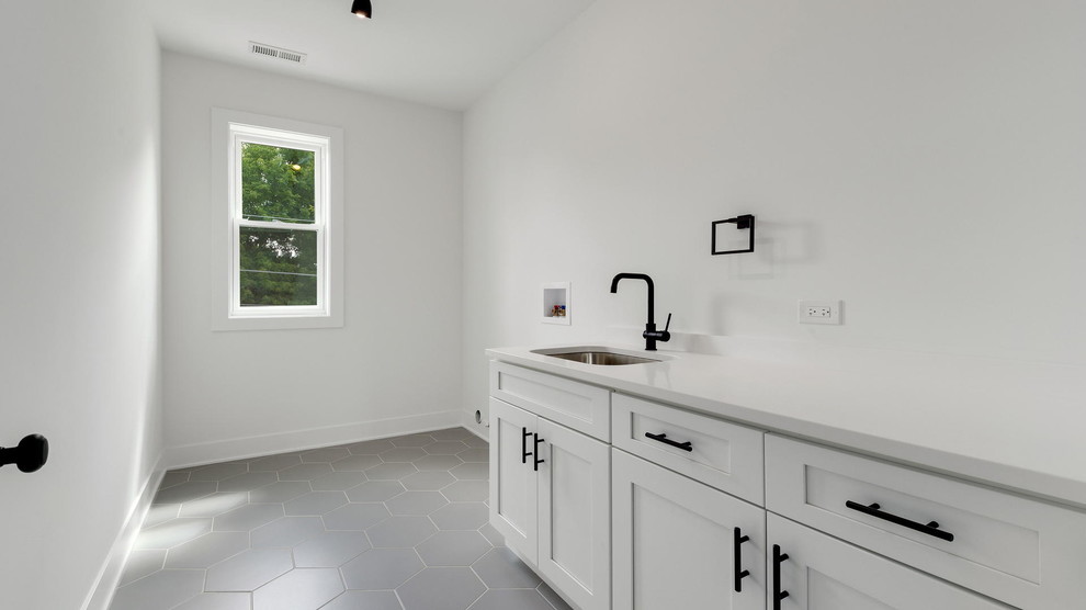 Design ideas for a laundry room in Chicago.