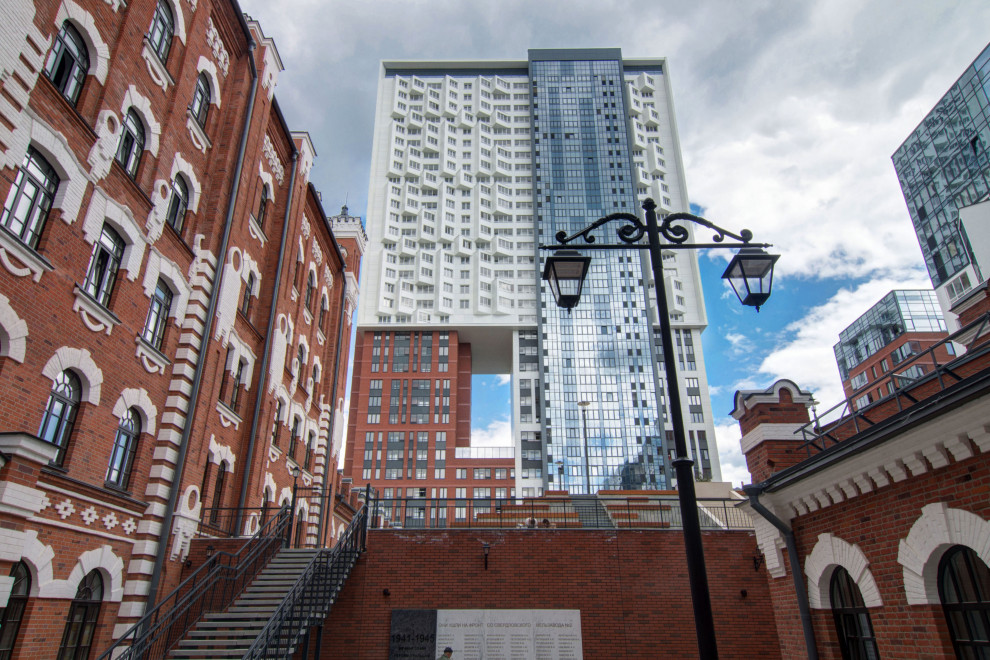 Квартира на Азина 52