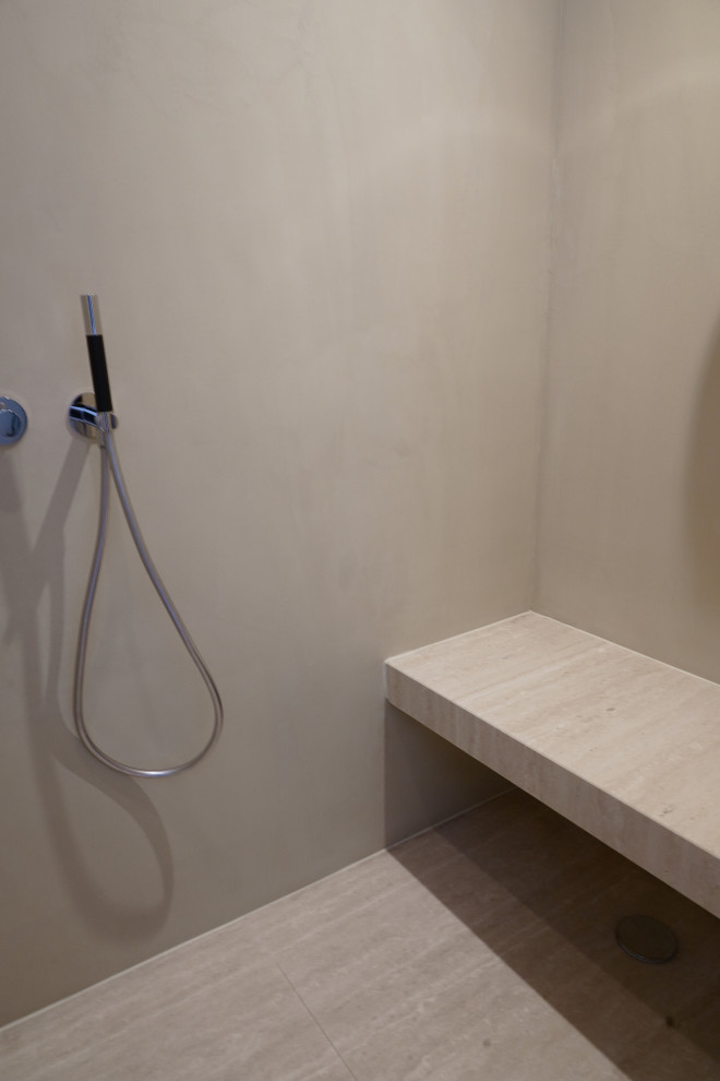 Rénovation d’une salle de bain en pierre naturelle – Paris