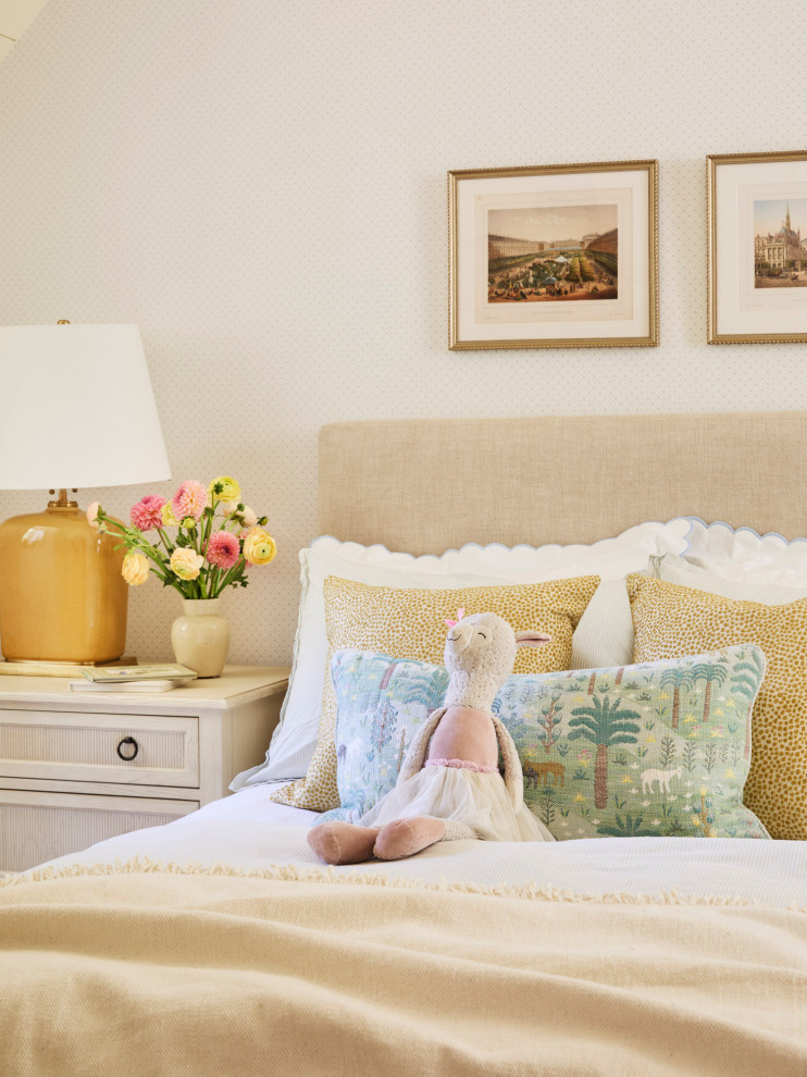 Kids' room - traditional kids' room idea in Nashville