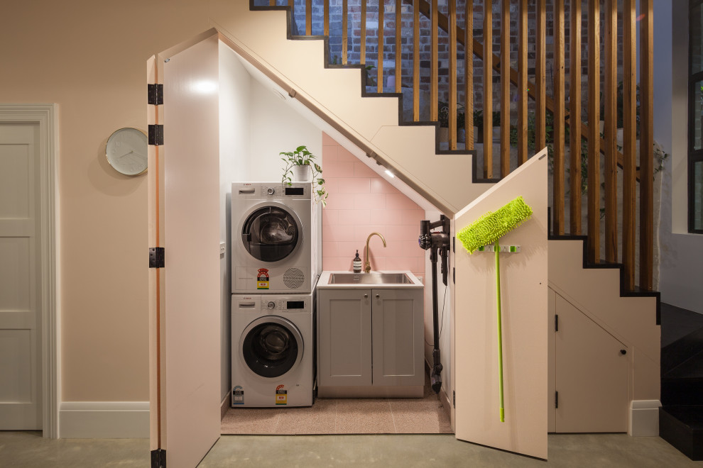 Design ideas for an eclectic laundry room in Sydney.